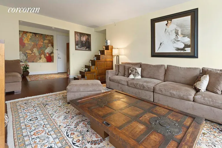 New York City Real Estate | View 181 East 90th Street, 11A | Living Room 2 | View 2