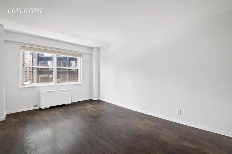 New York City Real Estate | View 211 East 53rd Street, 9F | room 3 | View 4