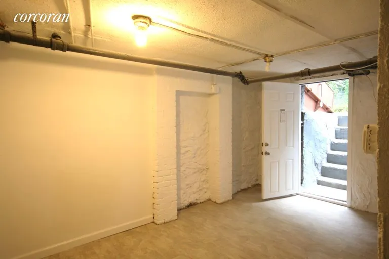 New York City Real Estate | View 463A Prospect Avenue, 1 | room 4 | View 5