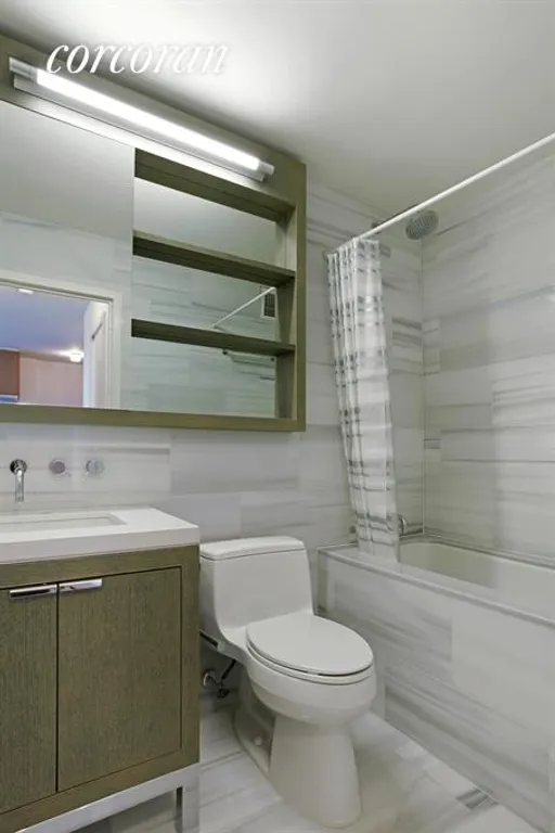 New York City Real Estate | View 225 Rector Place, 12H | Bathroom | View 6