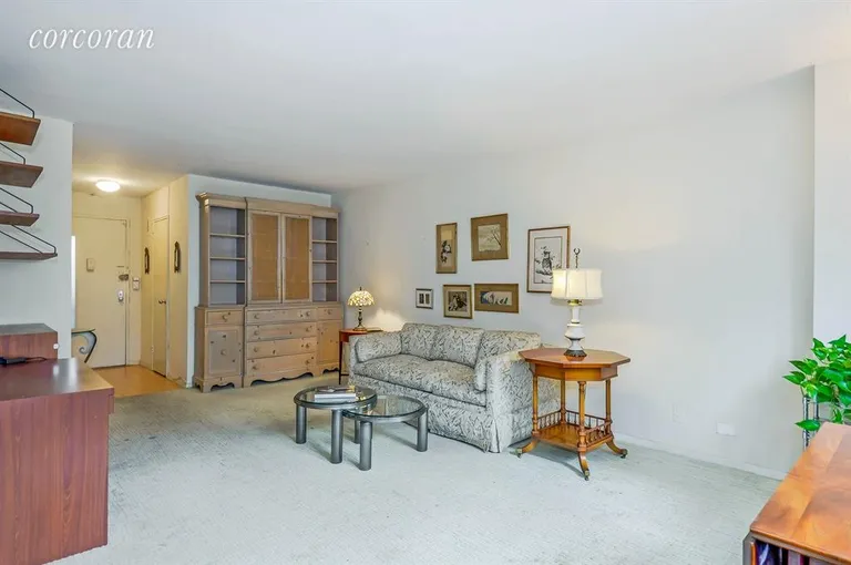 New York City Real Estate | View 165 West End Avenue, 4F | room 1 | View 2