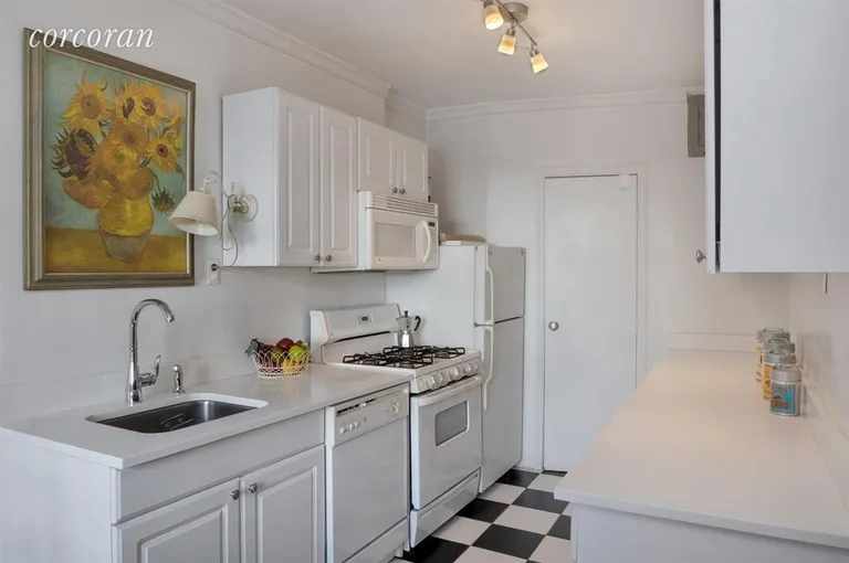 New York City Real Estate | View 116 Pinehurst Avenue, J35 | Clean and simply designed kitchen | View 4