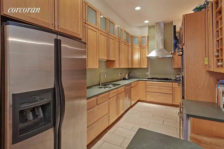 New York City Real Estate | View 124 West 87th Street, 1A | Kitchen | View 3