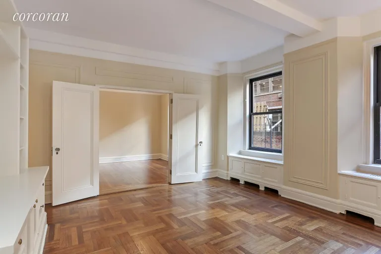 New York City Real Estate | View 55 East 86th Street, 4C | Living Room | View 8