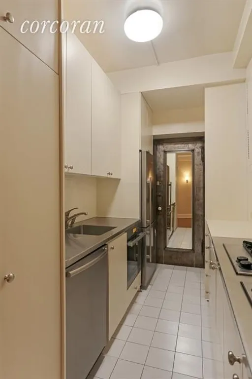 New York City Real Estate | View 55 East 86th Street, 4C | Kitchen | View 3