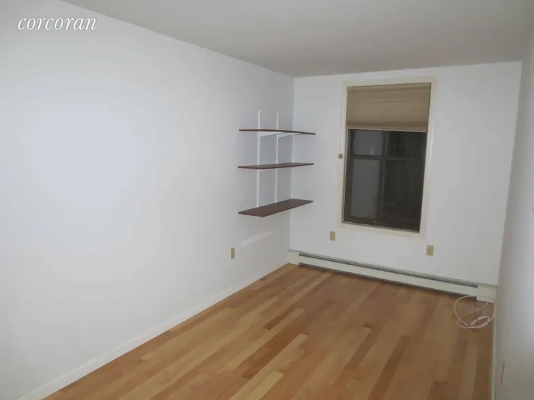 New York City Real Estate | View 412 South 4th Street, 1 | room 7 | View 8