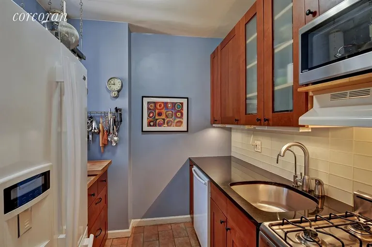 New York City Real Estate | View 120 Cabrini Boulevard, 25 | Kitchen | View 3