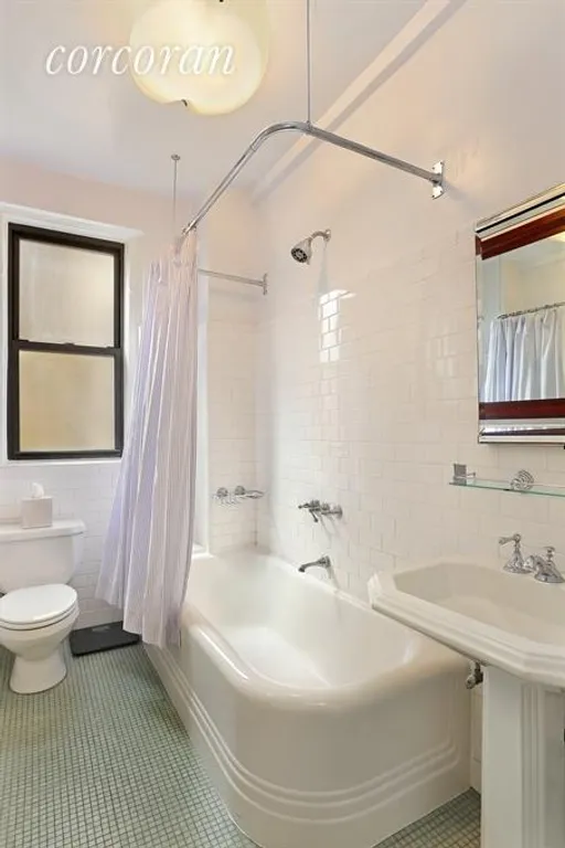 New York City Real Estate | View 375 Riverside Drive, 13C | Bathroom | View 8