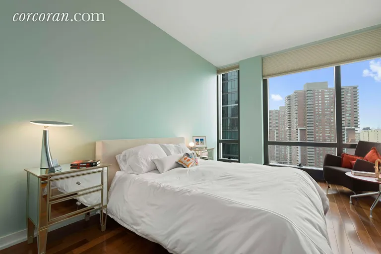New York City Real Estate | View 101 Warren Street, 2130F | room 2 | View 3