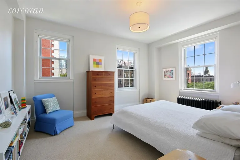 New York City Real Estate | View 160 Henry Street, 5A | Master bedroom has en-suite dressing room and bath | View 8