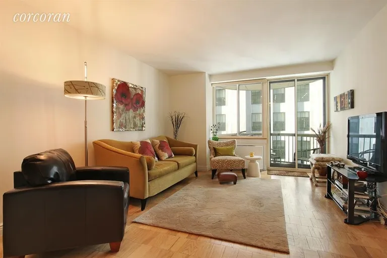New York City Real Estate | View 45 East 25th Street, 10C | 1 Bed, 1 Bath | View 1