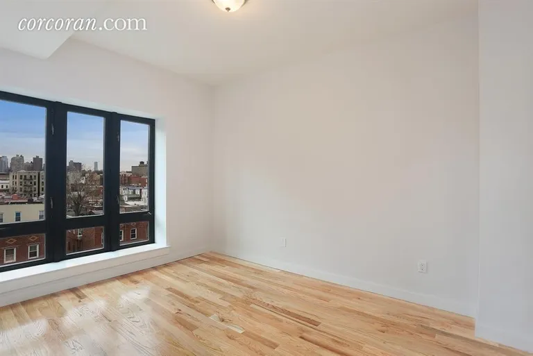 New York City Real Estate | View 30-25 21st Street, 5A | room 1 | View 2