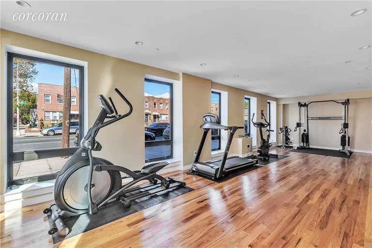New York City Real Estate | View 30-25 21st Street, 5A | room 3 | View 4