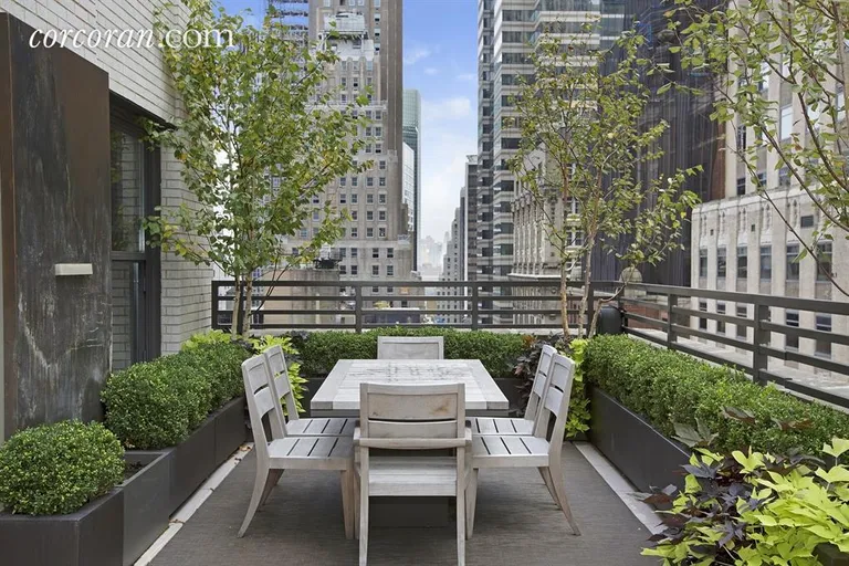 New York City Real Estate | View 20 Pine Street, 1902 | 2 Beds, 2 Baths | View 1