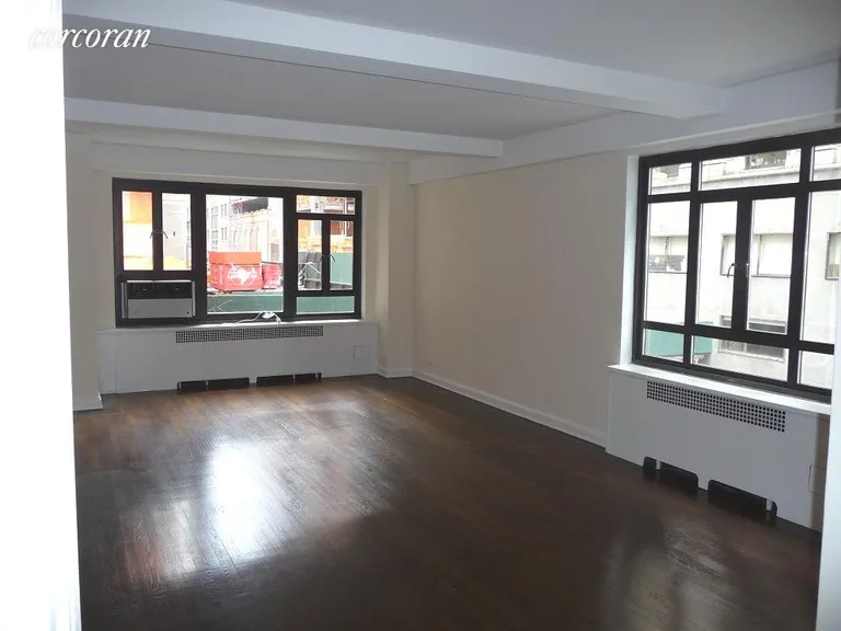 New York City Real Estate | View 240 Central Park South, 3P | room 2 | View 3