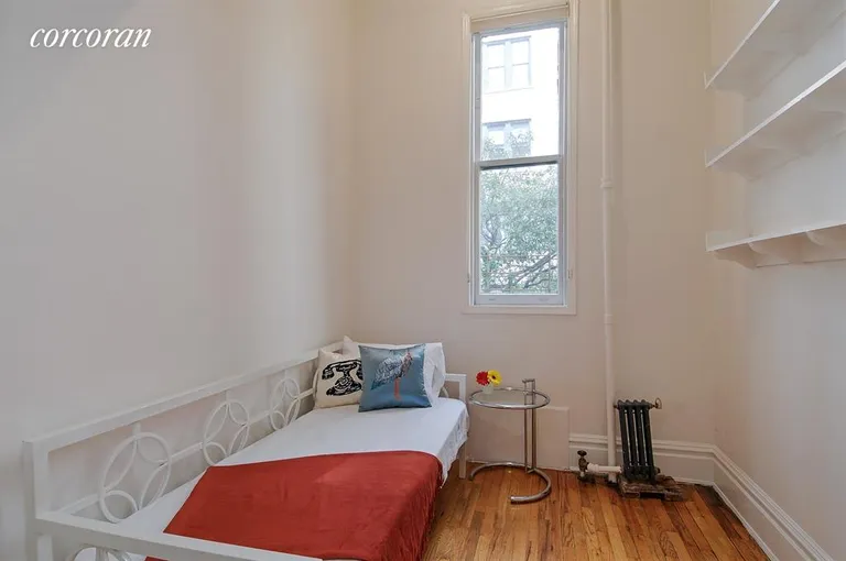 New York City Real Estate | View 151 West 85th Street, 3 | Guest room or home office with loft space | View 5