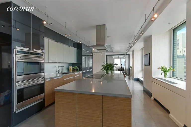 New York City Real Estate | View 300 East 77th Street, 11FLR | Kitchen | View 4