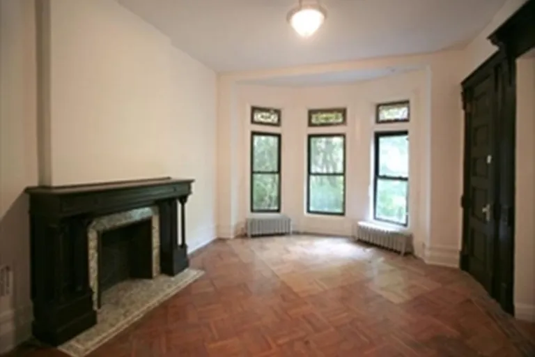 New York City Real Estate | View 381 Park Place, 1 | room 4 | View 5
