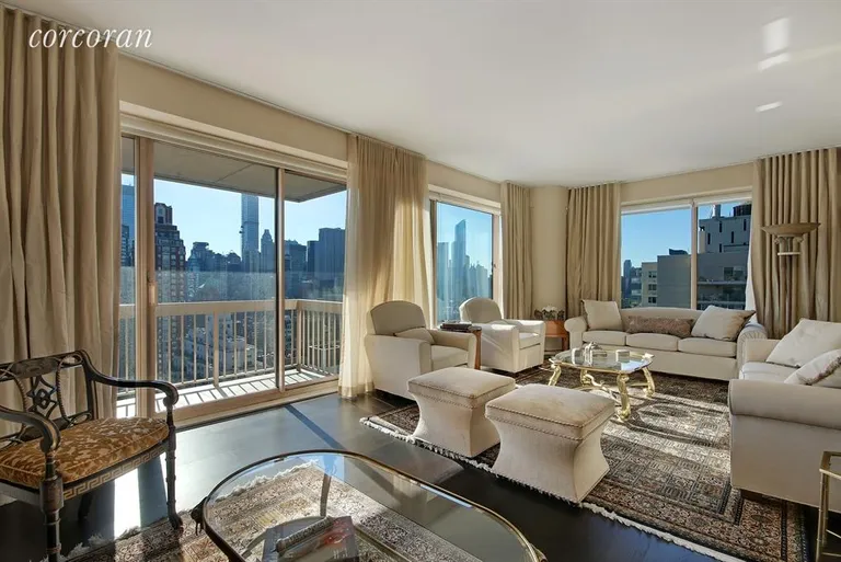 New York City Real Estate | View 200 East 69th Street, 28C | 3 Beds, 3 Baths | View 1