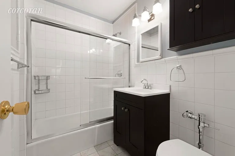 New York City Real Estate | View 344 West End Avenue, 7 | Renovated Bath | View 13