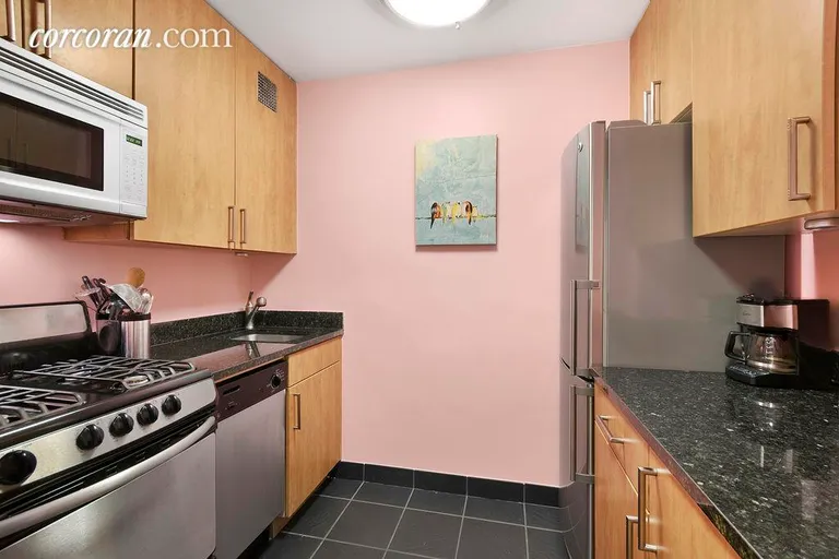 New York City Real Estate | View 211 East 53rd Street, 3A | room 1 | View 2