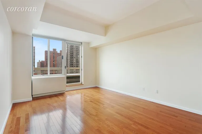 New York City Real Estate | View 170 East 87th Street, W20A | Master Bedroom | View 5