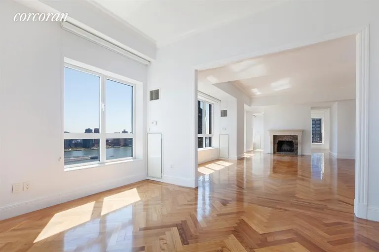 New York City Real Estate | View 351 East 51st Street, PH8 | Living Room | View 3