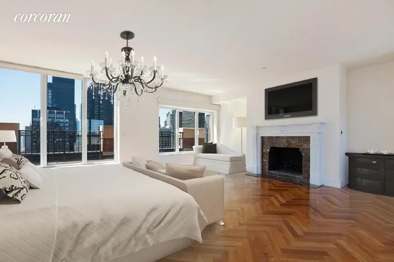 New York City Real Estate | View 351 East 51st Street, PH8 | 4 Beds, 5 Baths | View 1
