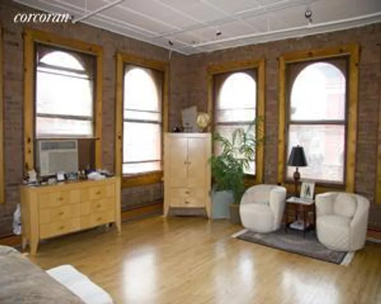 New York City Real Estate | View 132 Wooster Street, 6 FL | 2 Beds, 2 Baths | View 1