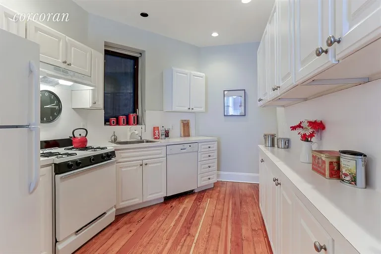 New York City Real Estate | View 705 Carroll Street, 1L | Kitchen | View 4