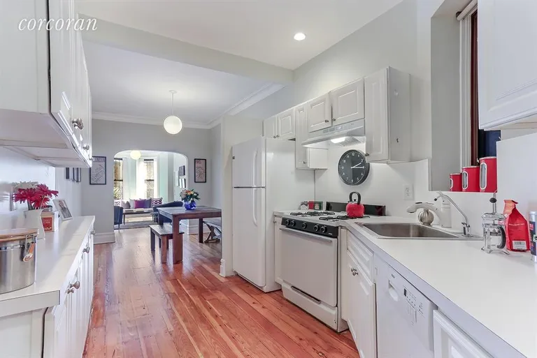 New York City Real Estate | View 705 Carroll Street, 1L | Kitchen | View 5