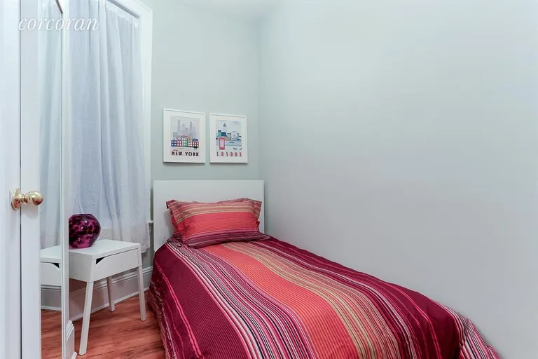 New York City Real Estate | View 705 Carroll Street, 1L | Bedroom | View 8