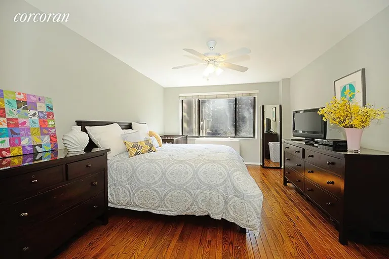 New York City Real Estate | View 211 West 71st Street, 3B | room 4 | View 5