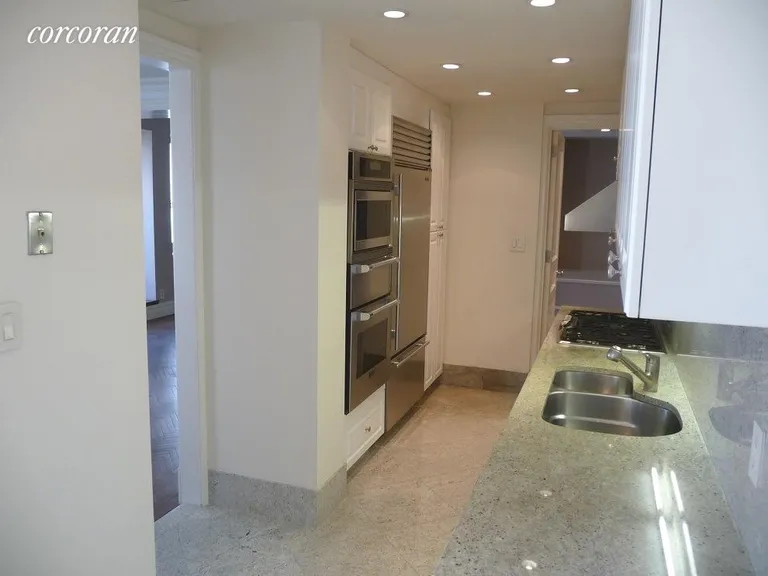 New York City Real Estate | View 60 East 88th Street, 7B | room 3 | View 4