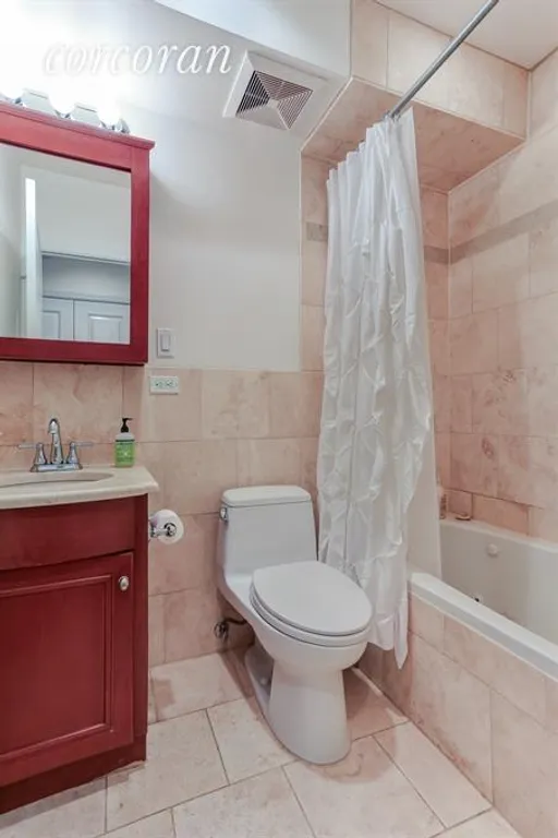 New York City Real Estate | View 41 Park Place, 1 | Bathroom | View 11