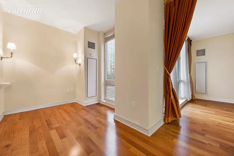 New York City Real Estate | View 200 West End Avenue, 7N | 2 | View 4
