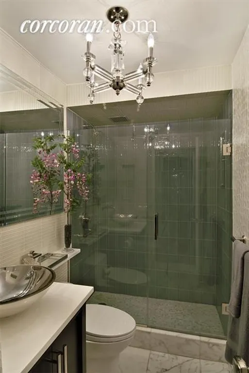 New York City Real Estate | View 270 West 17th Street, 19C | Triple Mint Bathroom | View 9
