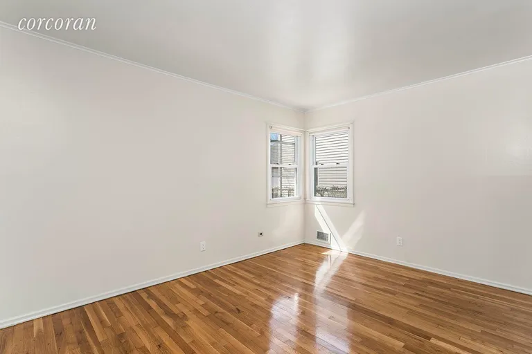 New York City Real Estate | View 177-06 120th Avenue | room 4 | View 5