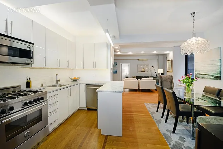 New York City Real Estate | View 2166 Broadway, 4F | room 5 | View 6
