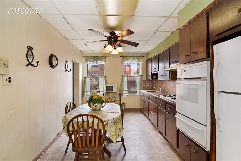 New York City Real Estate | View 467 Carroll Street | Kitchen | View 3