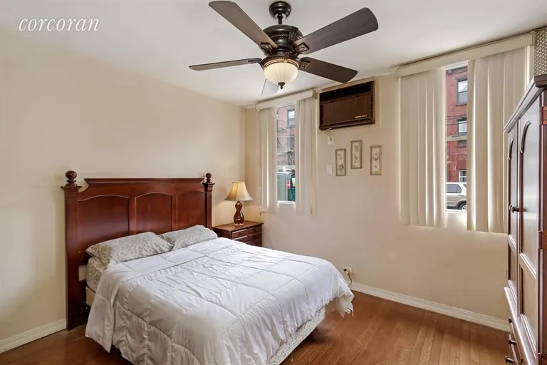 New York City Real Estate | View 467 Carroll Street | Bedroom | View 4