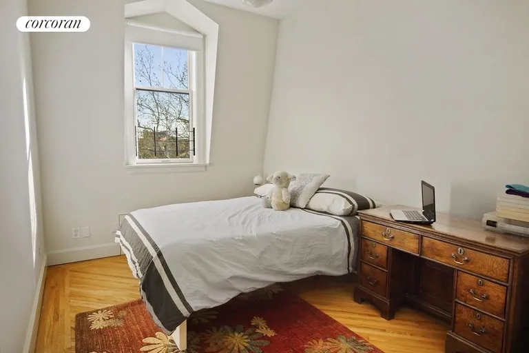 New York City Real Estate | View 41 Lincoln Place, UPPER TRIP | room 10 | View 11