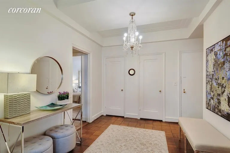 New York City Real Estate | View 115 Central Park West, 7J | Foyer | View 2