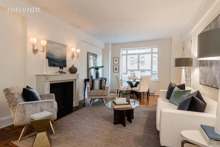 New York City Real Estate | View 25 Central Park West, 8Z | 2 Beds, 2 Baths | View 1