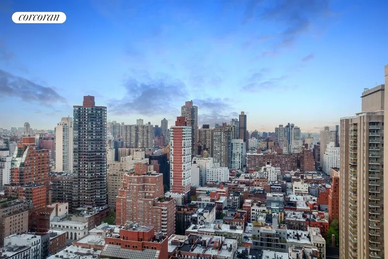 New York City Real Estate | View 422 East 72nd Street, 30A | Open northern views | View 4