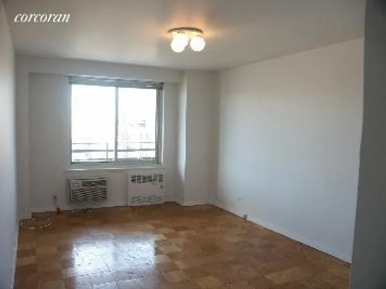 New York City Real Estate | View 400 Central Park West, 19J | Big bedroom | View 6
