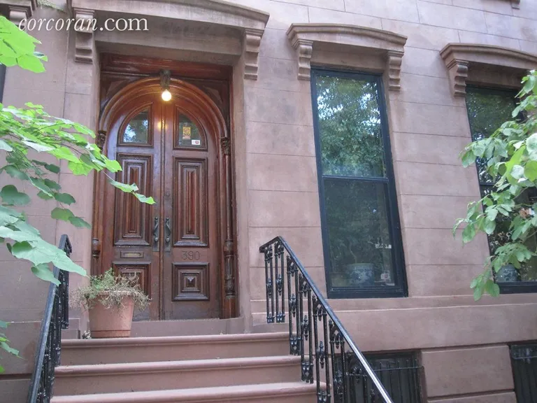 New York City Real Estate | View 390 Pacific Street, 2 | 3 Beds, 1 Bath | View 1