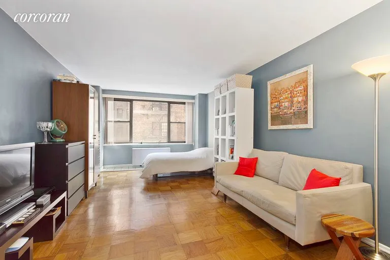 New York City Real Estate | View 305 East 40th Street, 10V | 1 Bath | View 1