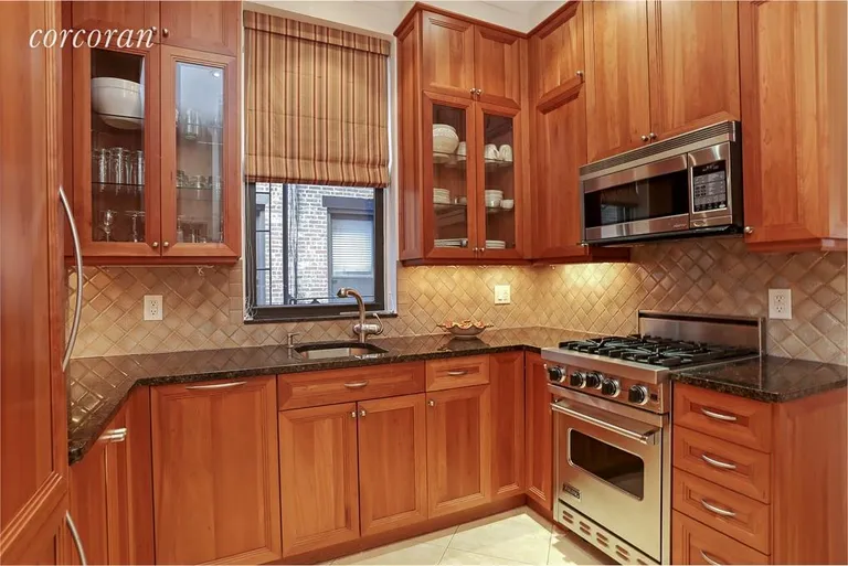 New York City Real Estate | View 71 Cranberry Street, 2 | Kitchen | View 2