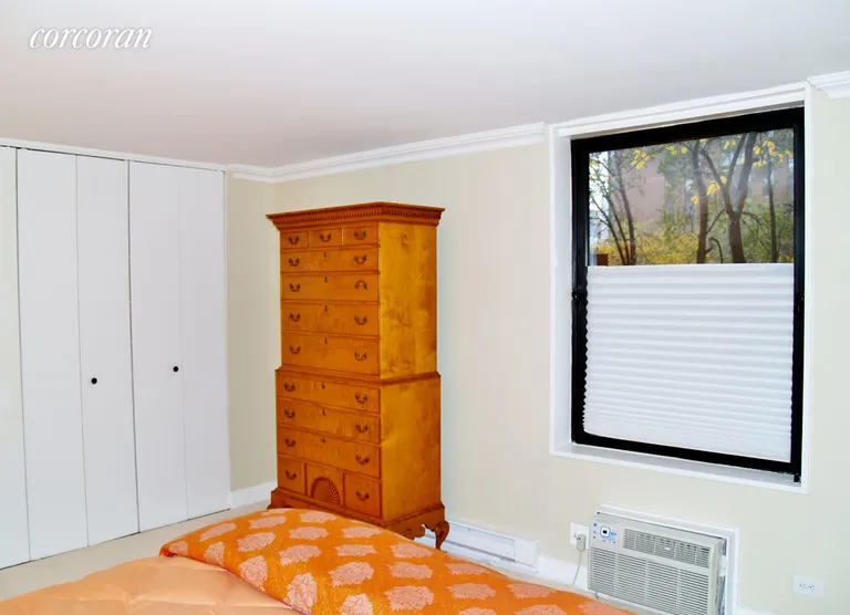 New York City Real Estate | View 1601 Third Avenue, 3G | room 3 | View 4